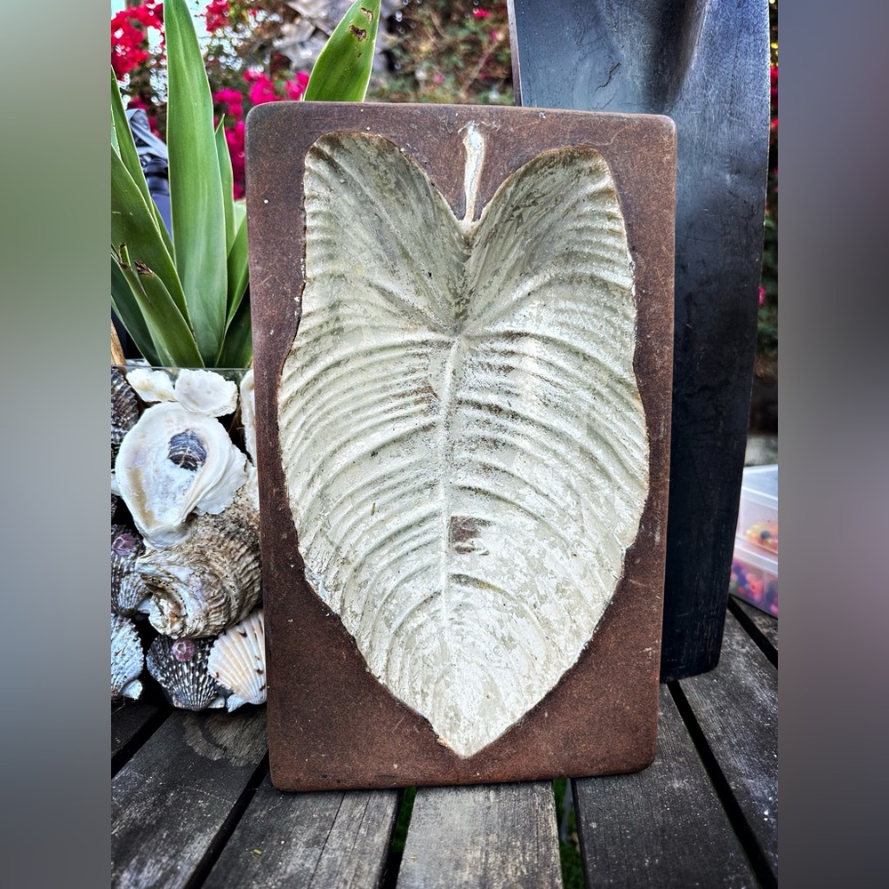 3-D art. Silver tropical leaf in bas relief